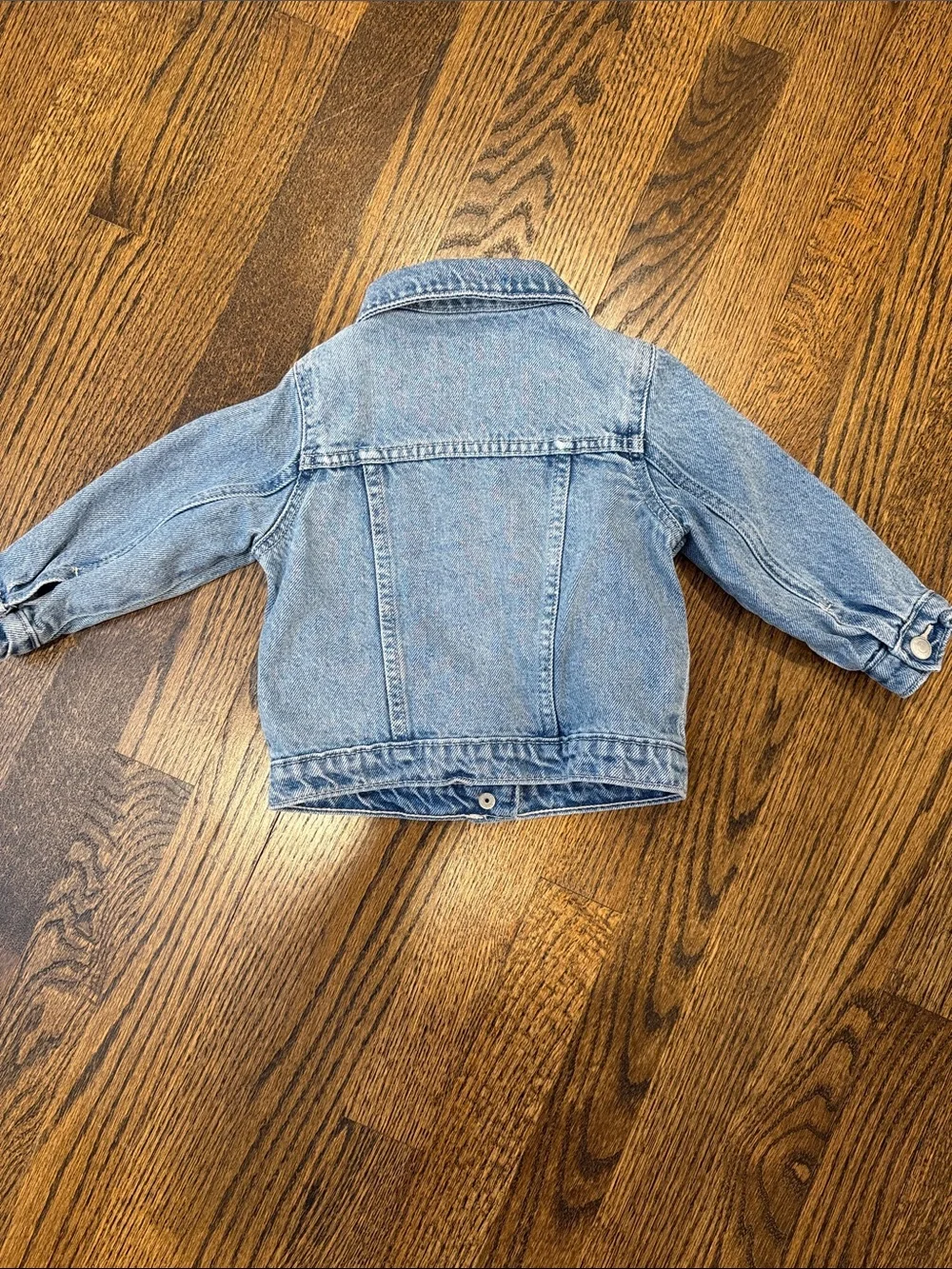 Old Navy Light Blue Kids Denim Jacket with Heart Pockets 18-24 Months
